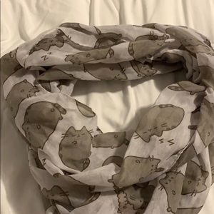 Pusheen Scarf